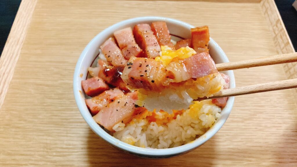 バターベーコン丼４